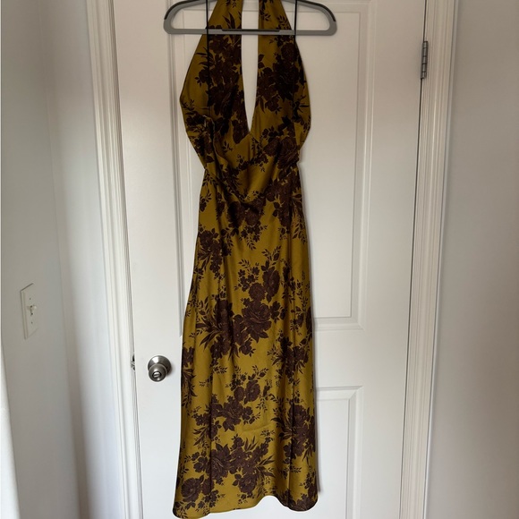 Park & Fifth Midi Dress - Picture 3 of 4